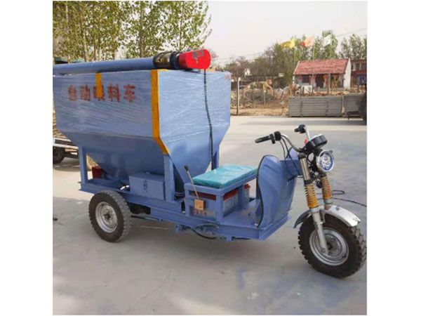 自動(dòng)喂料車